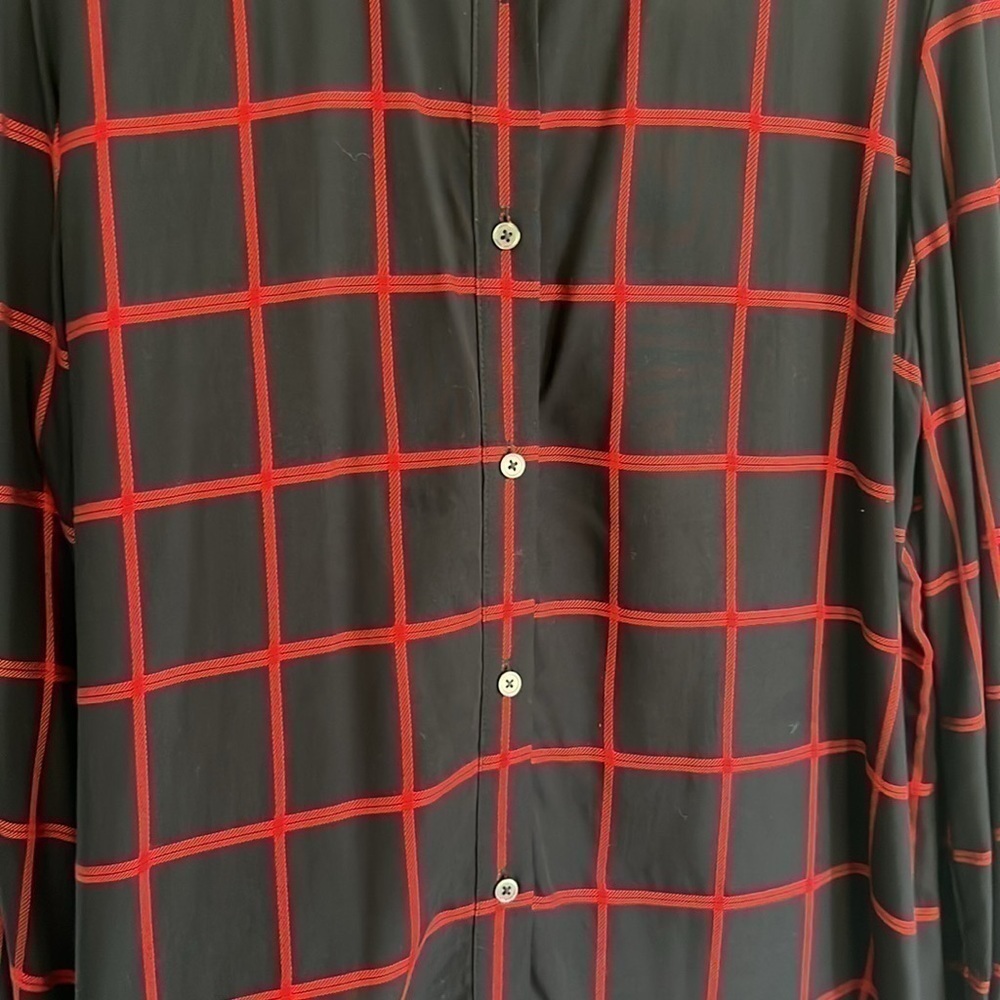 Loft buttoned down black and red top - size medium - Picture 4 of 8